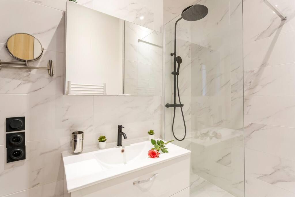 Suite Paris, Tour Eiffel, Champs Elysees Ngoại thất bức ảnh